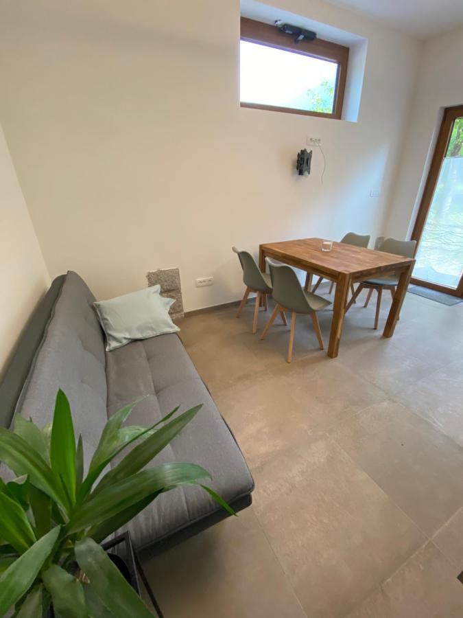 Apartment Nona Polda 科巴里德 外观 照片